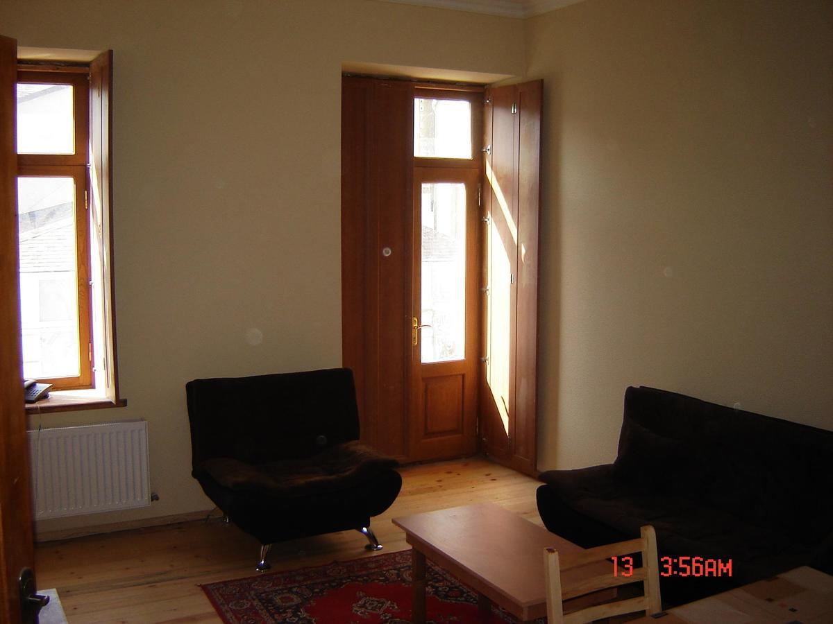 Old Metekhi Apartment تبليسي المظهر الخارجي الصورة